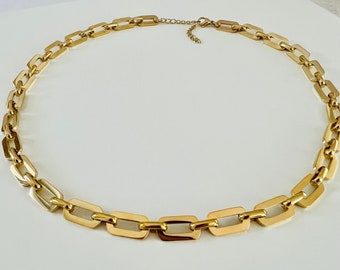 Modern link chain gold plated