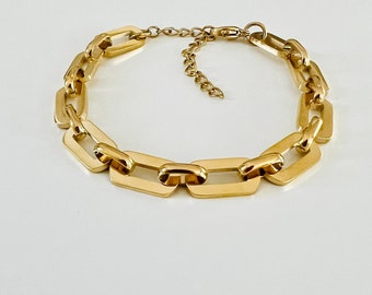 Modern gold-plated link bracelet