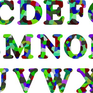 Könnte beinhalten: Das gesamte Alphabet, von A bis Z, wird in einem Mosaikstil dargestellt. Jeder Buchstabe hat eine andere Farbe, darunter Grün, Blau, Lila und Rot. Die Buchstaben sind schwarz umrandet und befinden sich auf weißem Hintergrund.