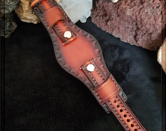 Bracelet en cuir, bracelet steampunk, bracelet manchette, élégance vintage intemporelle, au design accrocheur, fait main