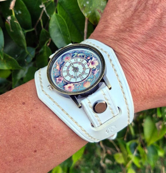 Lederarmbanduhr, pflanzlich gegerbtem Leder, Steampunk-Armbanduhr