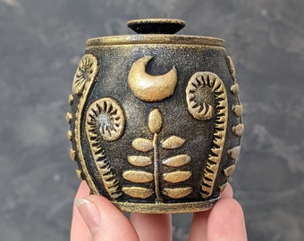 Wood salt cellar with lid- Fiddlehead fern