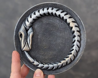 Ouroboros offering bowl - wiccan decor