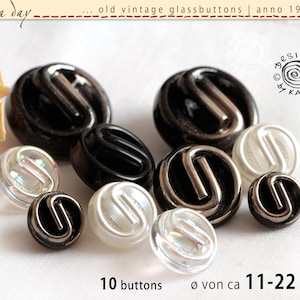 10 old vintage glass buttons from the 1950s/60s - set in the same design - various colors and sizes - ø from approx. 11-22 mm - No. A-964