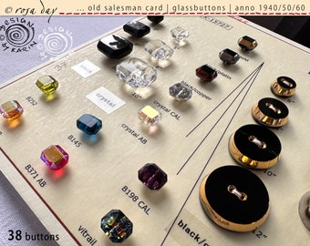 38 botones de cristal antiguos de colección de los años 1930/40 en un muestrario - dos impresionantes diseños diferentes - ø aprox. 11-26 mm - No. X-4843