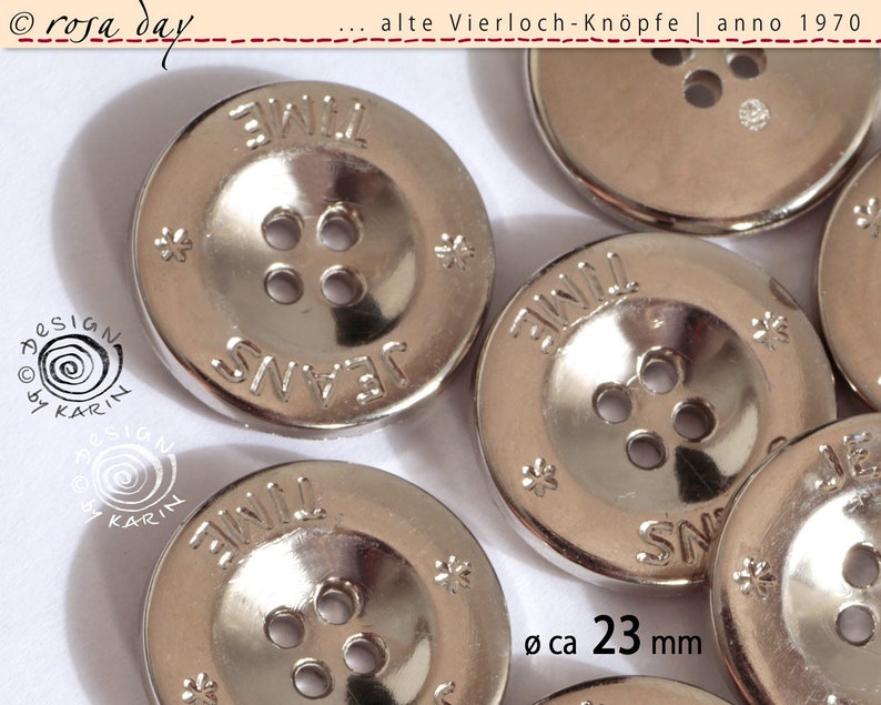 Silver Color Vierloch 6 Old plastic buttons Anno 1970 NR 1526