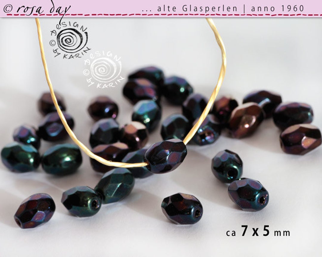 30 Old Glass Beads - Anno 1960 Bohemia - Faceted Oval Shape