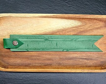 Personalized Green Leather Bookmark: Italian Full Grain, Illustrated