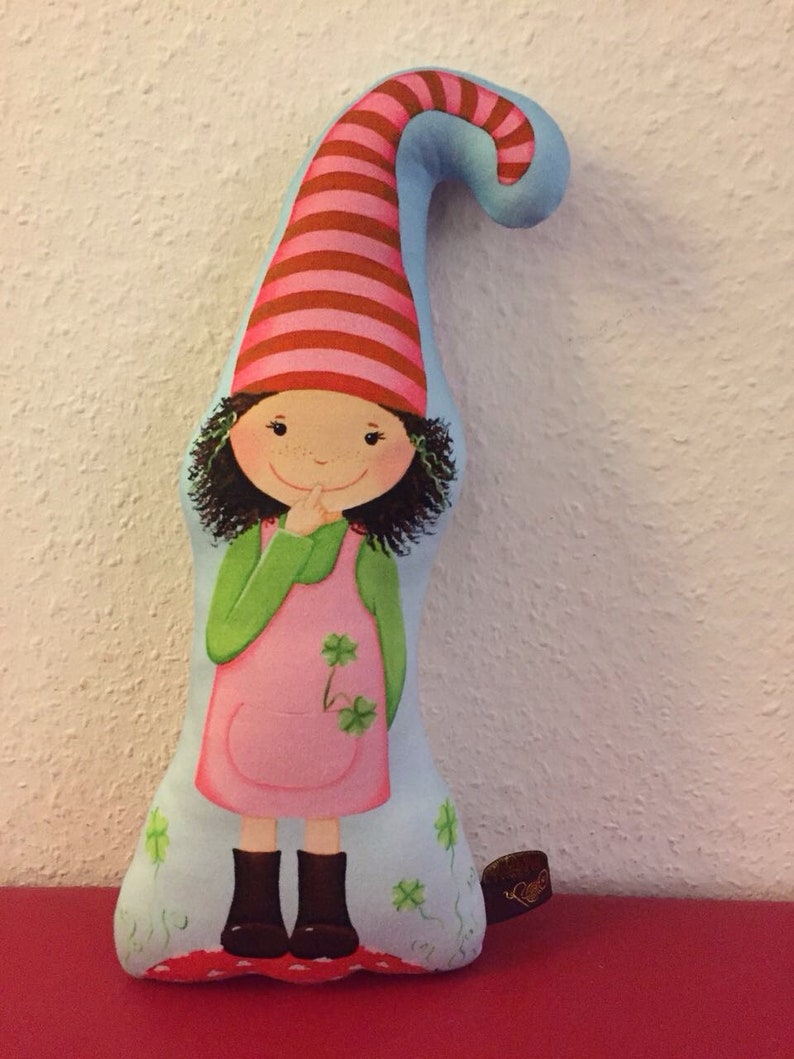 cuddly elf