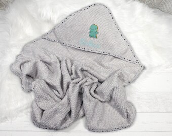 Personalized hooded towel with your choice of design and name, made from organic cotton, hooded bath towel, gift for a newborn