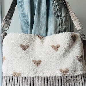 Tasche Shopper, Umhängetasche Cordtasche, beige, Herz, Teddystoff
