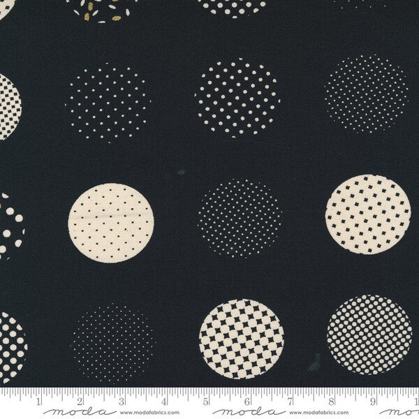 Patchworkstoff Sew Happy Canvas Kreise Black und Natural Metallic von Moda Nähen