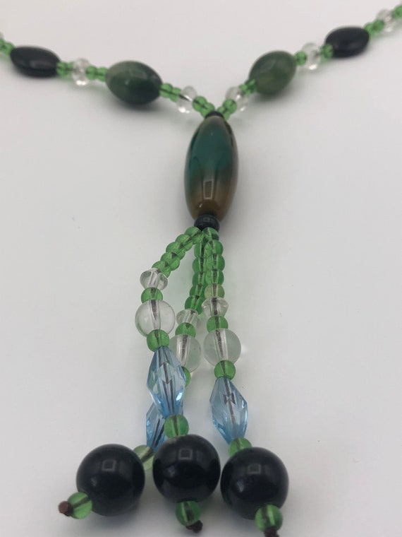 Jade Beads and Glass Beads Lariat Necklace Wonder… - image 4