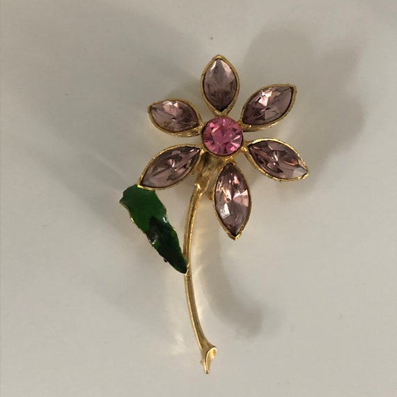 Lilac purple brooch gold plated and enamelled on … - image 4