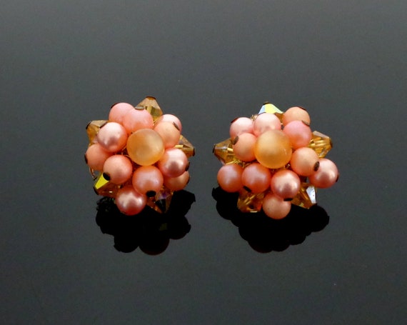 Moonglow Cluster Earclips Vintage 50s Salmon Pink… - image 2