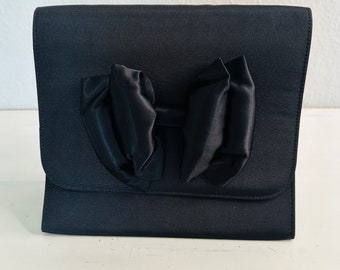 Clutch evening bag handbag vintage clutch in black with satin bow, as new