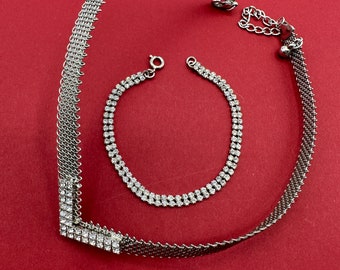 Strass Neckring Halskette und Strass Armband Vintage 1970s Halskette mit einem Strass Armband der 60er Jahre
