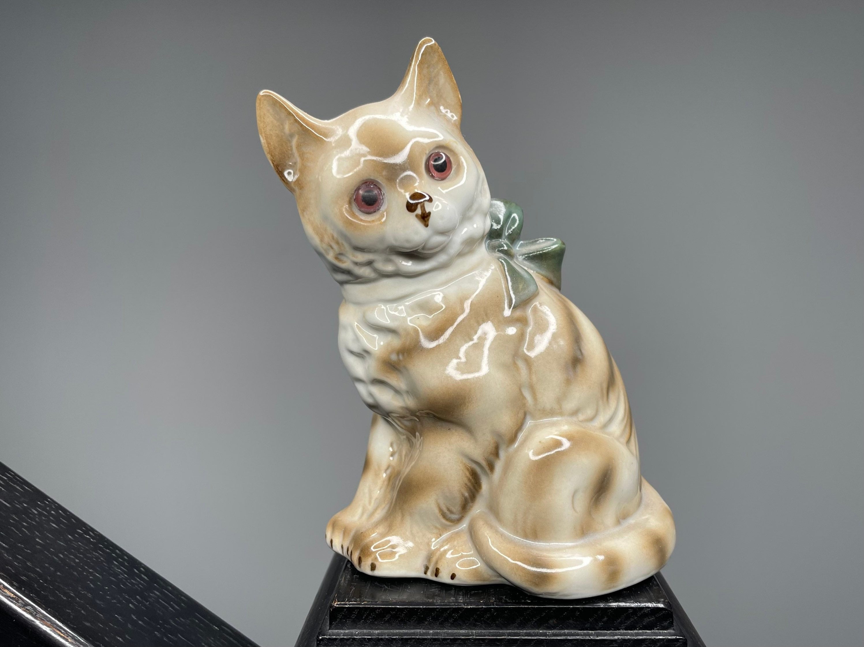 Vintage 1950's Porcelain Cat With Bow, Germany Perfume Lamp Cat