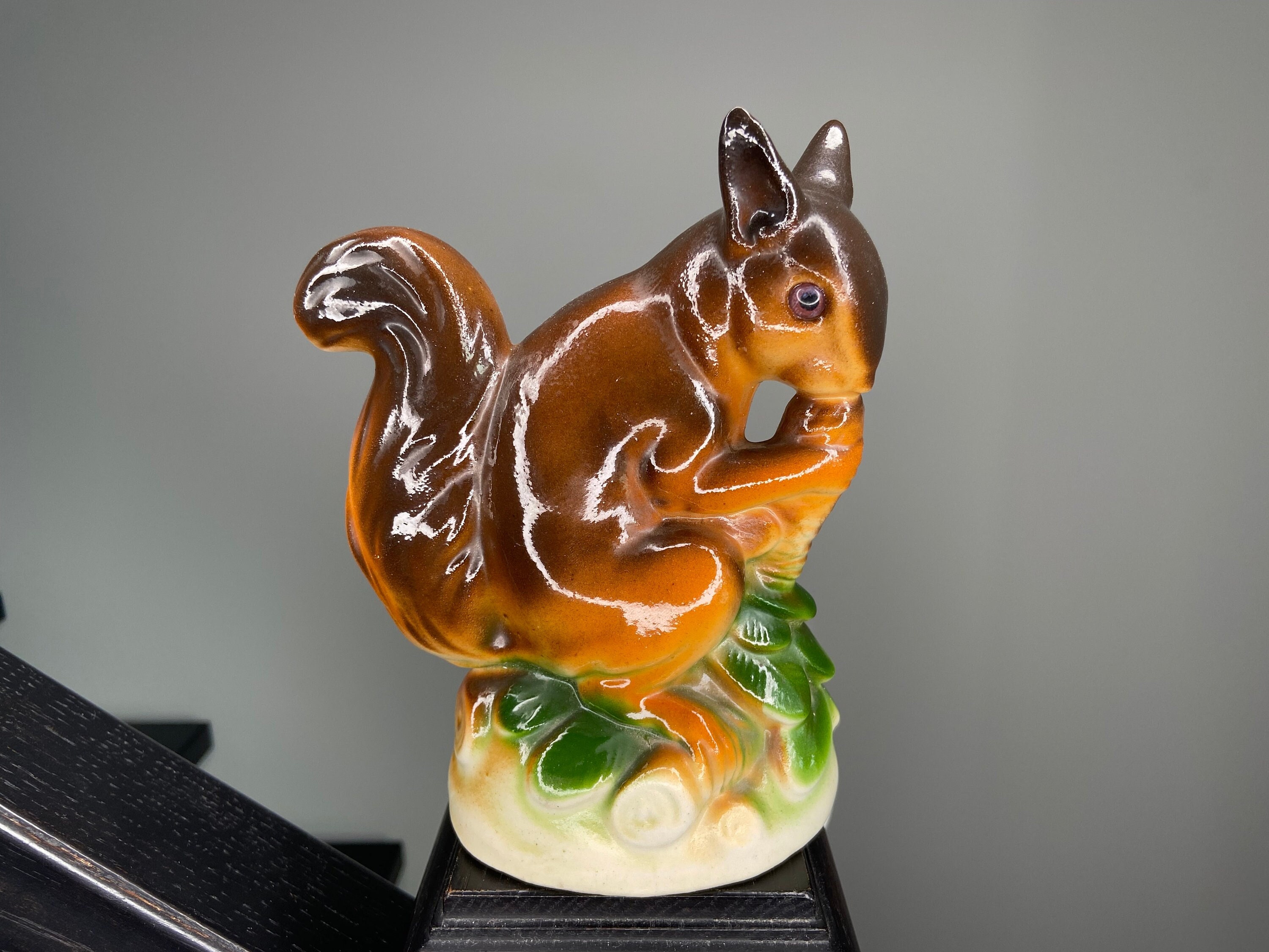 ヴィンテージ　イタリア　リスの陶器のランプ ヴィンテージ セラミック DDR ナイトライト リス、ヴィンテージ 磁器