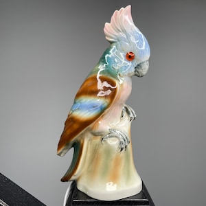 Vintage Lippelsdorf perfume lamp cockatoo, vintage porcelain lamp, retro porcelain light, night light parrot, GDR TV lamp parrot.