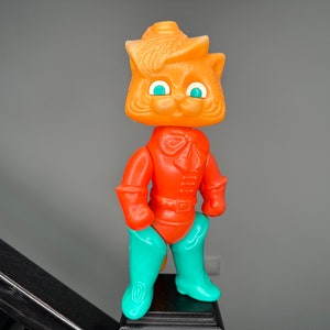 Unique Soviet plastic Puss in boots, vintage toy, USSR toy, USSR Puss in boots, soviet Puss in boots, retro cat, Puss in boots.