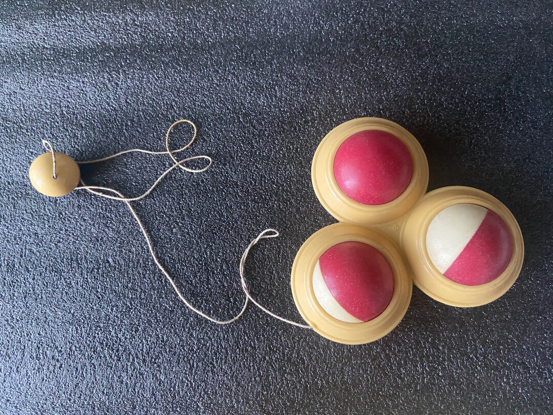 Soveit Rattle Vintage USSR Plastic Rattle, 1970s Soviet Toy - Etsy