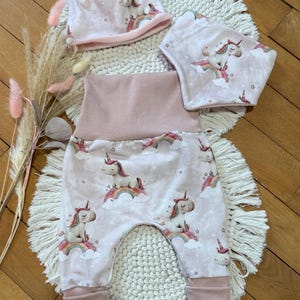 Set per neonato, pantaloni harem, sciarpa al collo, cappello, unicorno, arcobaleno, rosa