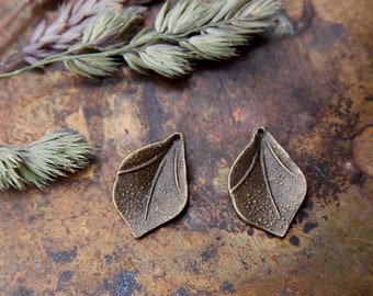 Pendentif Feuille Bronze 21 x 14mm Charme Style Vintage Feuilles Naturalistes Arbre Ethno Nature 4pcs