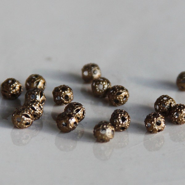 20 Orient 4mm Bronzefarben Perlen filigran Spacer Metallperlen Zwischenperlen filigran