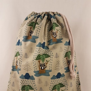 Sac en tissu « Raton laveur » – sac de sport pour enfants (37 x 28 cm)