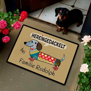 Lustiges Einweihungsgeschenk für Dackel-Mamas: Eine Fußmatte mit Dackel-Spruch im Vintage-Look