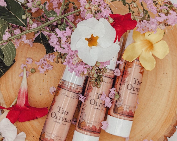The Oliveas Shimmering Body Oil Lotion: Exotic Florals, Hydrating Botanicals