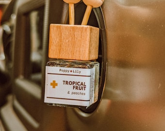 Tropical Fruit Car Diffuser: Peach Scent Vent Clip