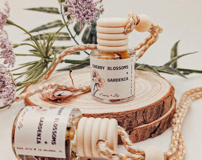 Cherry Blossom Gardenia Car Diffuser: Floral Hanging Car Freshener