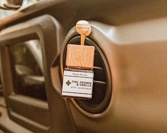 Pine, Orange & Sandalwood Car Air Freshener Vent Clip Diffuser