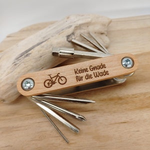 Fahrrad Multitool / Werkzeug aus Holz / Geschenk für Männer / Geschenk für Papa / Vatertag / versch. Sprüche / mit Wunschnamen image 9