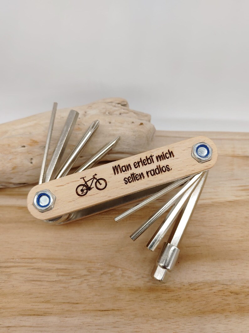 Fahrrad Multitool / Werkzeug aus Holz / Geschenk für Männer / Geschenk für Papa / Vatertag / versch. Sprüche / mit Wunschnamen image 5