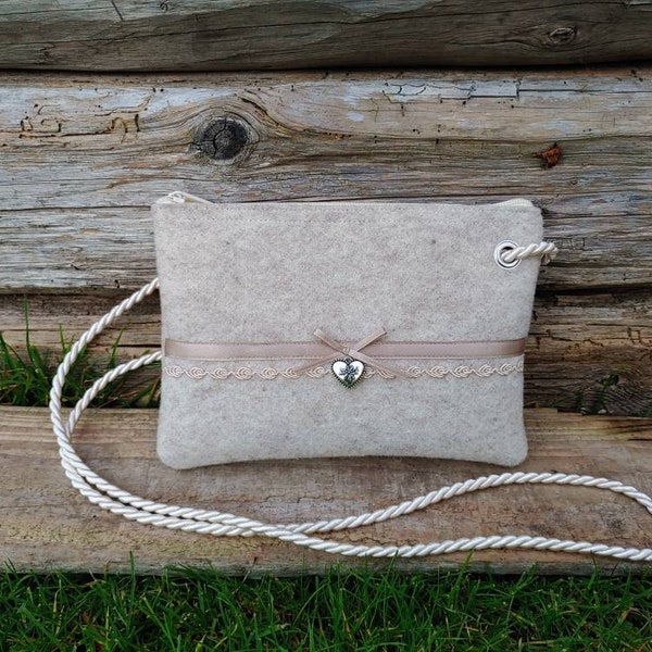 Dirndltasche *Frieda Mini* aus Filz  *creme/beige* / auch mit Namen möglich!