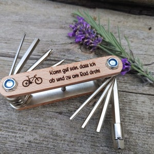 Fahrrad Multitool / Werkzeug aus Holz / Geschenk für Männer / Geschenk für Papa / Vatertag / versch. Sprüche / mit Wunschnamen image 4