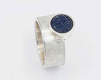 Ring mit Onyx, kristallisiert Ø 8 mm