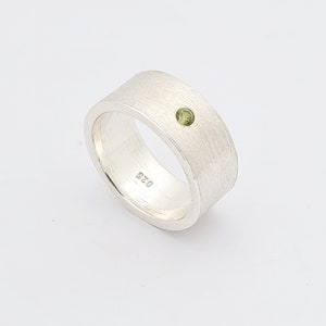 Silberring mit echtem Peridot Ø 3 mm, Bild 5