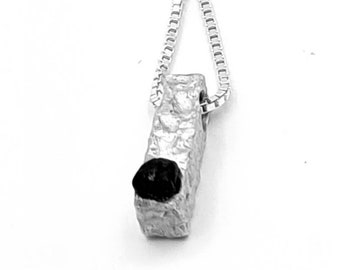 Pendant with black tourmaline
