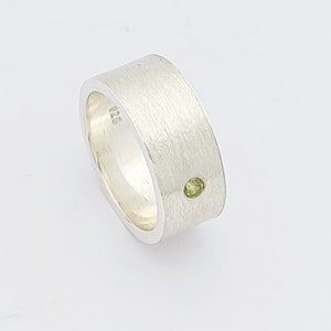 Silberring mit echtem Peridot Ø 3 mm, Bild 3