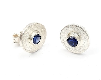 Silver earrings with genuine sapphires Ø 4 mm