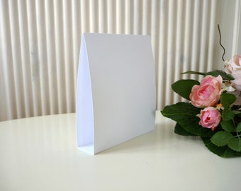 20 place cards table display white