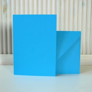 10 Doppelkarten A6 karibic blau mit farblich passenden Kuverts