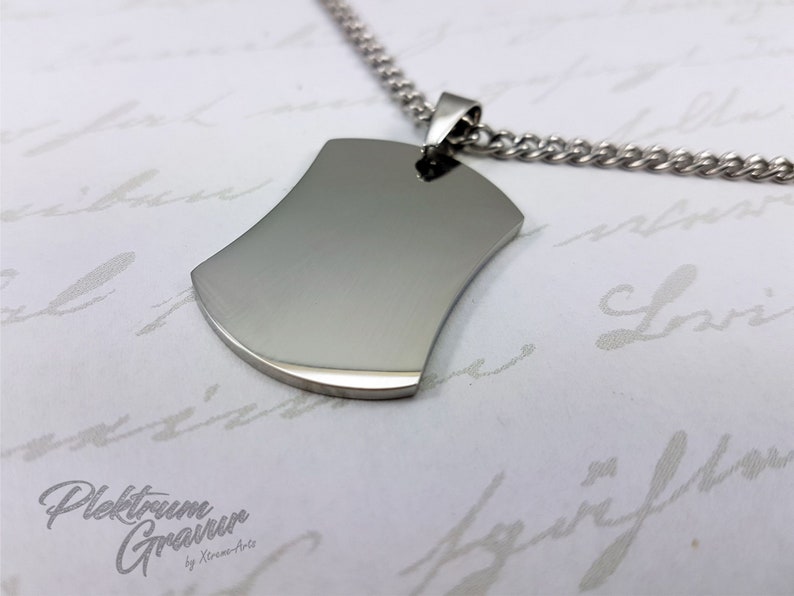 Stainless steel pendant ID day swinging incl. Engraving image 3