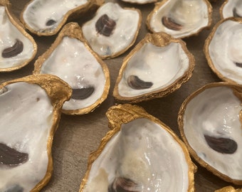 Bakers dozen gold oyster shell, 13 gold rimmed oyster shells