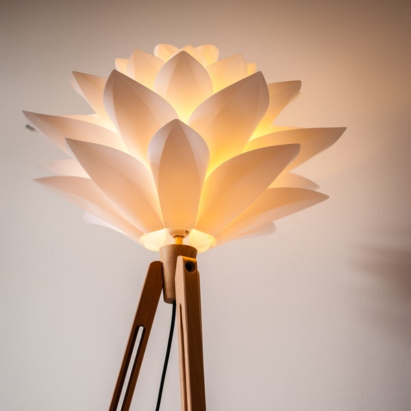 Lampadaire trépied rétro années 60 - 70 design trépied en bois lampadaire fleur en bois