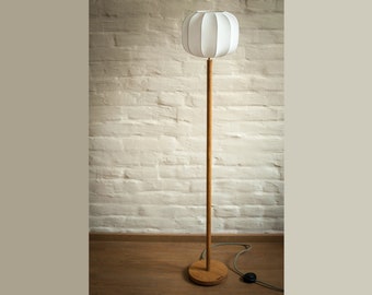 Vloerlamp eiken beuken cocoon design modern retro fineerhout eiken beuken Vloerlamp standaard lamp